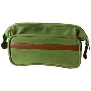 Green Claire V Toiletries Bag